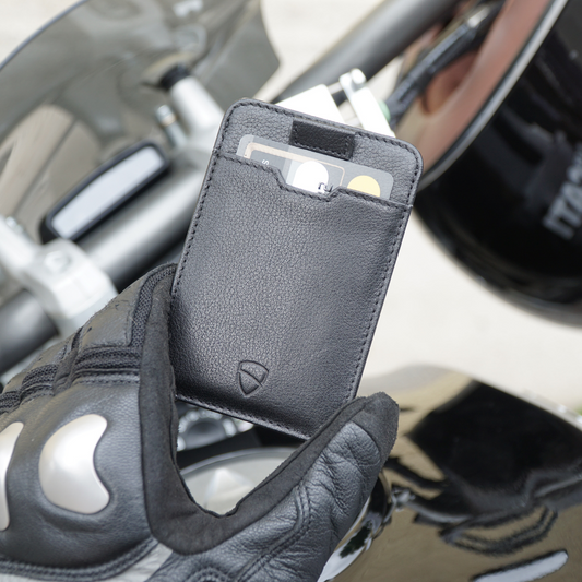 Vaultskin's RFID-protected leather goods