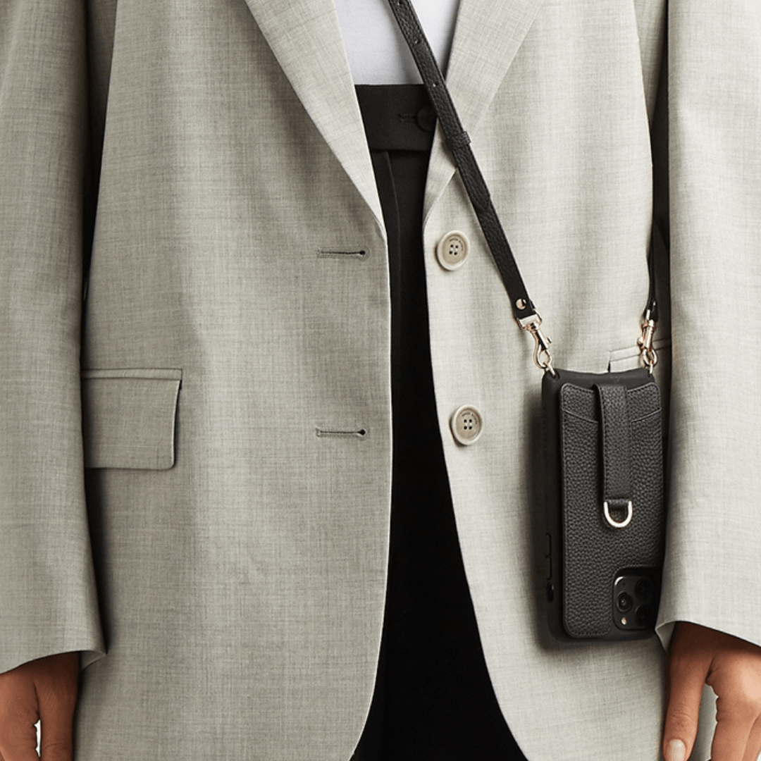 Embrace timeless elegance with the Victoria Case from Vaultskin!