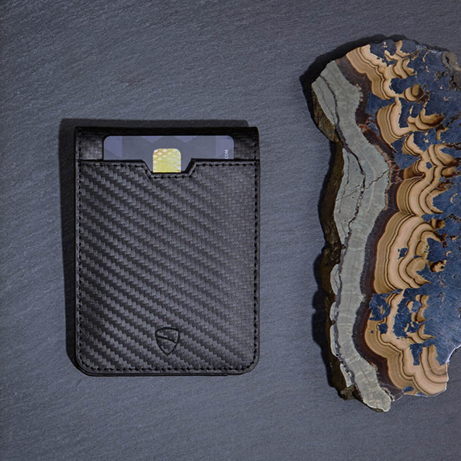 REFINED STYLE WITH PERSONAL PROTECTION