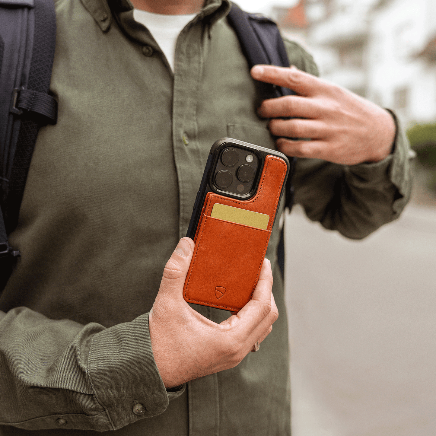 iPhone 16 Pro Max Pro Folio