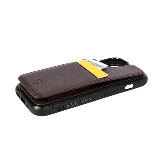 Minimal iPhone 15 Sleeve