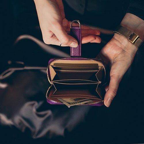 Modern twist for women
