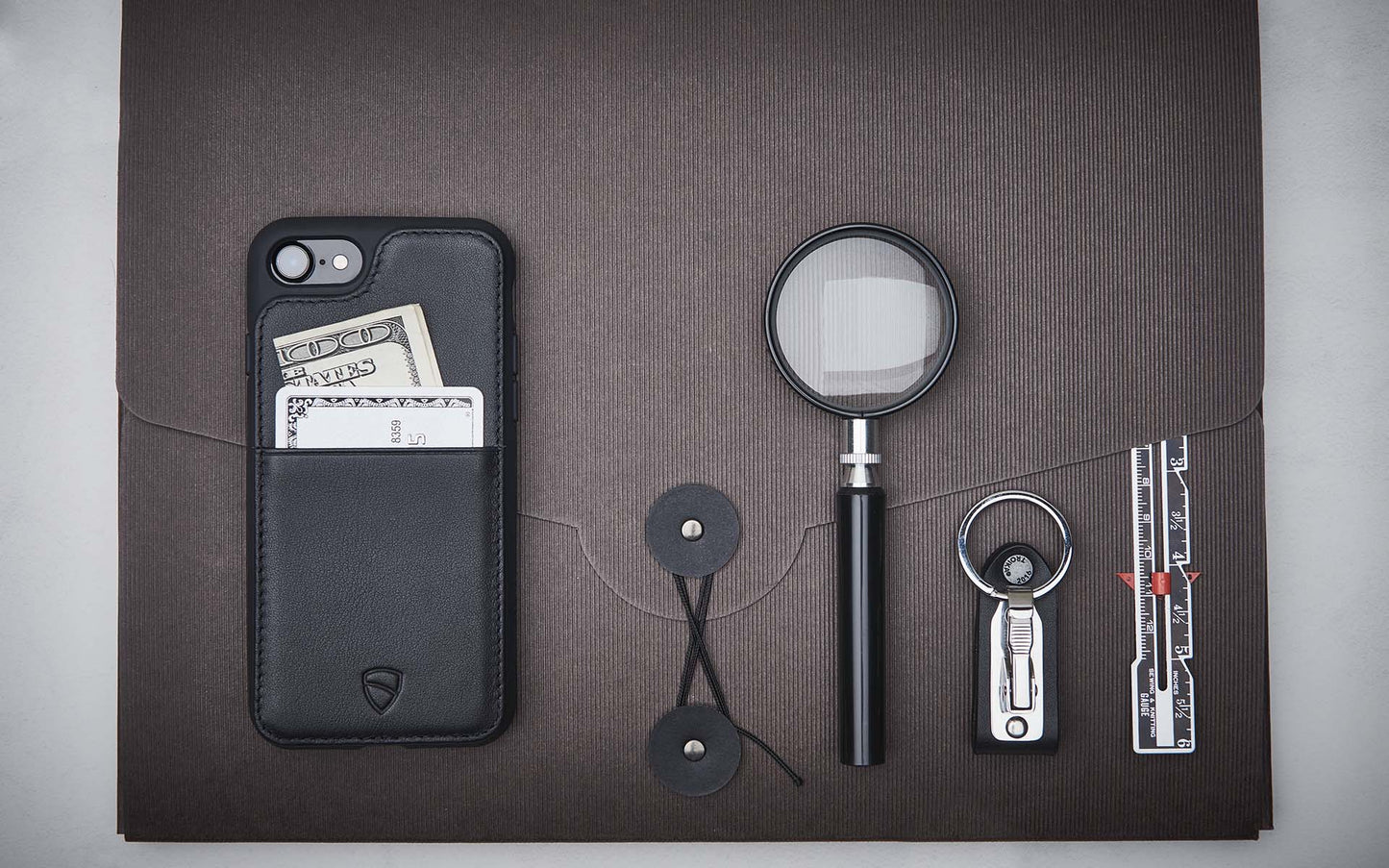 Compact iPhone SE Wallet Case