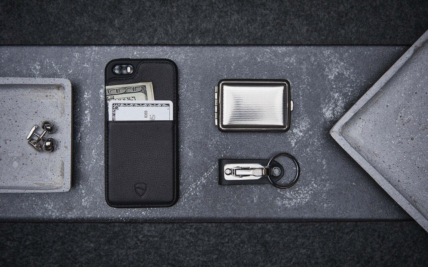Stylish iPhone SE Leather Sleeve