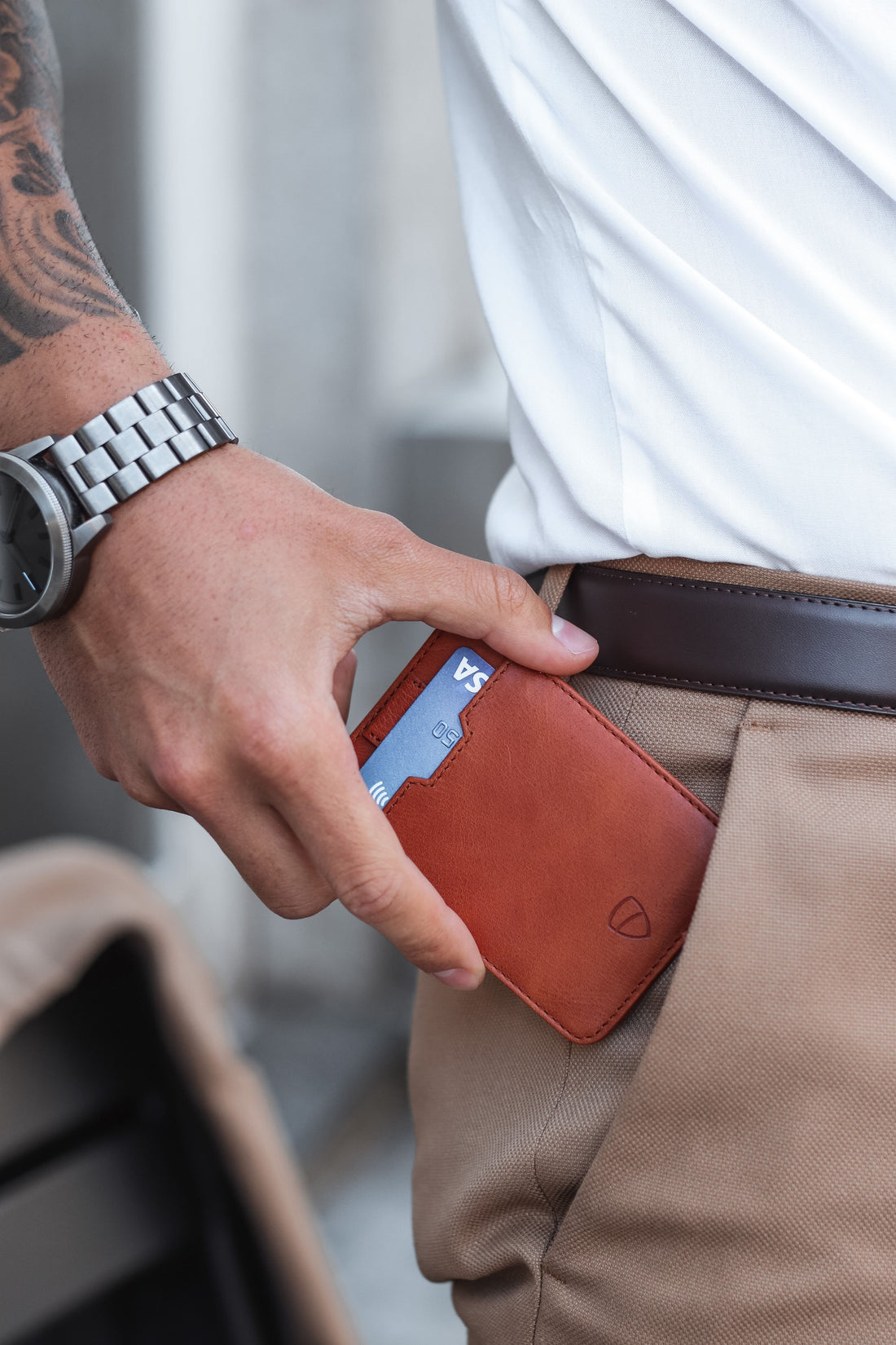 The Chelsea RFID Wallet: Luxury Meets Digital Protection