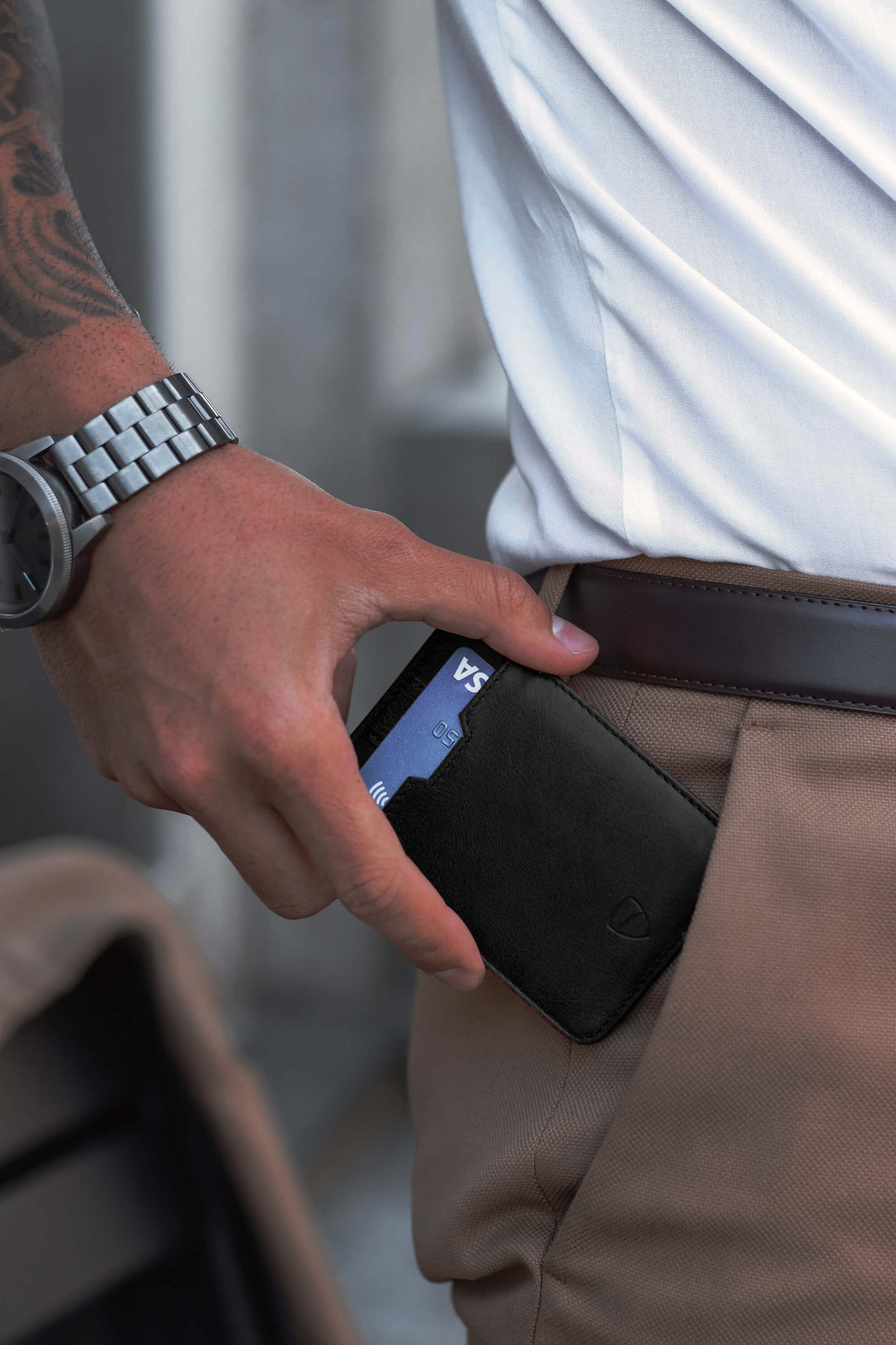 Sleek, Slim, and Secure: Meet the Vaultskin Chelsea Wallet