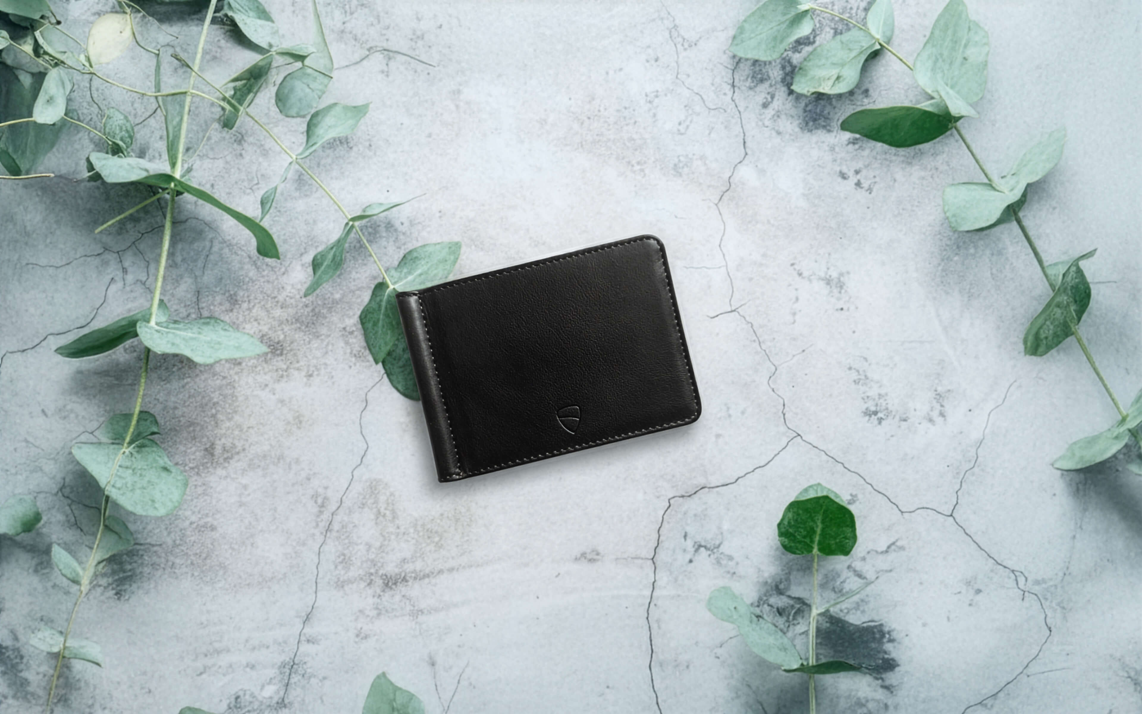 Slim Leather RFID Wallet with Money Clip - Vaultskin BROMPTON