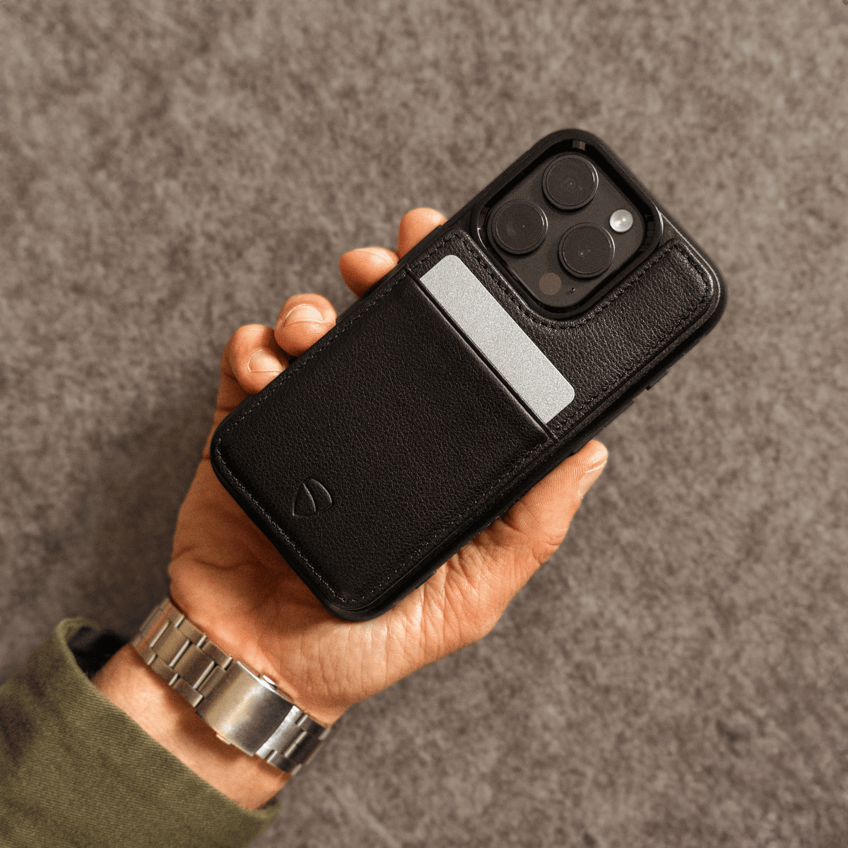 iPhone 16 Pro Max Lederhülle mit MagSafe