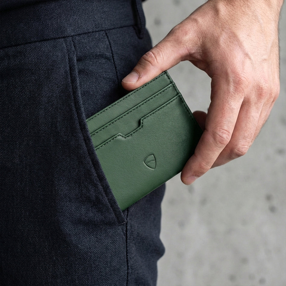 EXCEPTIONAL CRAFTSMANSHIP, LUXURIOUS TOUCH