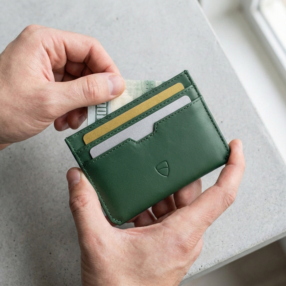 ULTIMATE MINIMALISM, UNCOMPROMISED CAPACITY