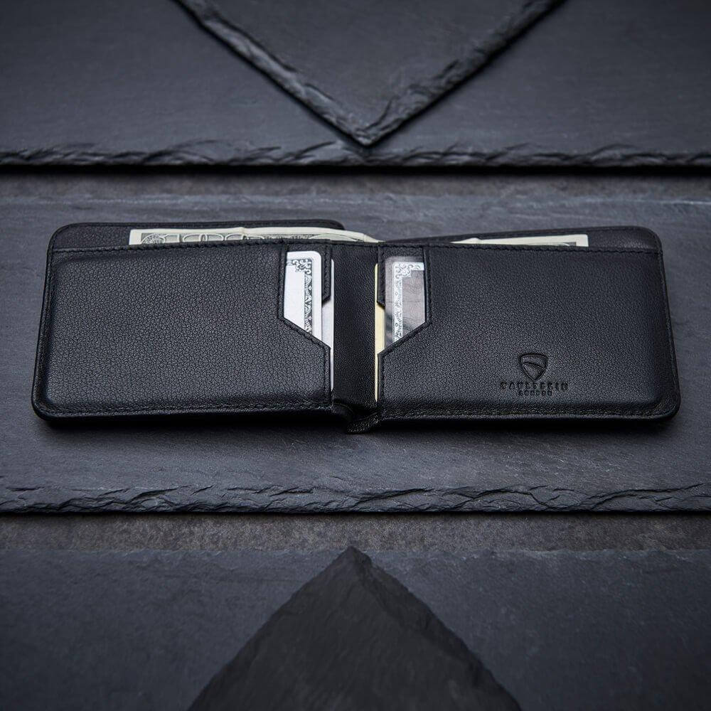 Quality leather ID wallet for men and women