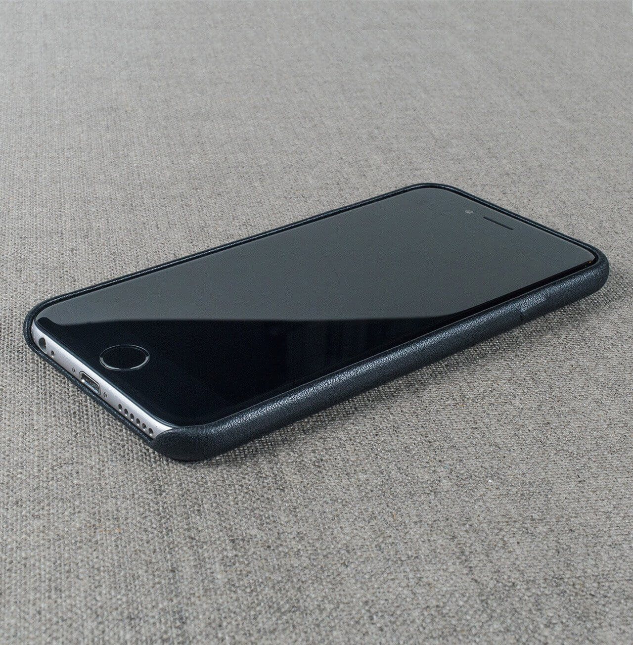 Minimalist SOHO Two iPhone 6S Plus